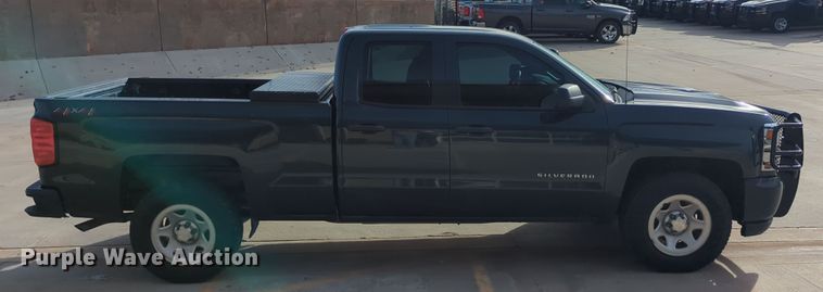 image for item DN3815 2018 Chevrolet Silverado 1500 Double Cab pickup truck