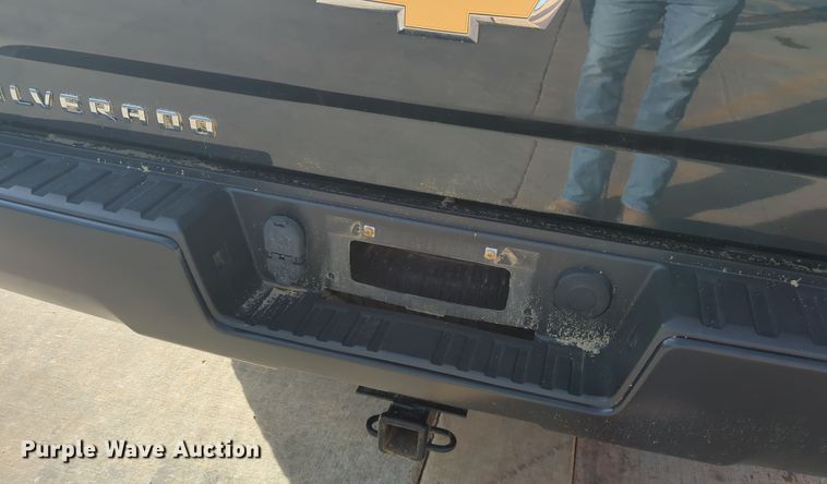 image for item DN3815 2018 Chevrolet Silverado 1500 Double Cab pickup truck