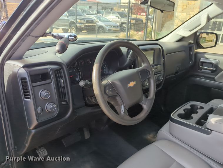 image for item DN3815 2018 Chevrolet Silverado 1500 Double Cab pickup truck