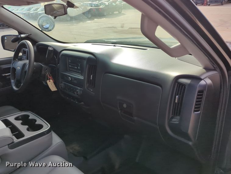 image for item DN3815 2018 Chevrolet Silverado 1500 Double Cab pickup truck