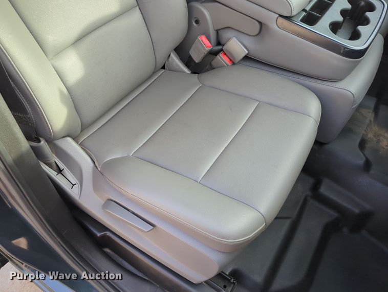 image for item DN3815 2018 Chevrolet Silverado 1500 Double Cab pickup truck