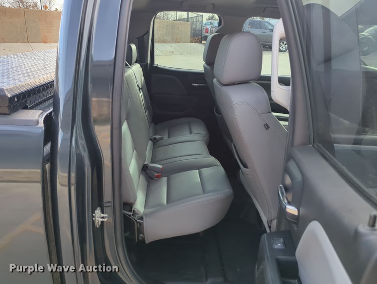 image for item DN3815 2018 Chevrolet Silverado 1500 Double Cab pickup truck