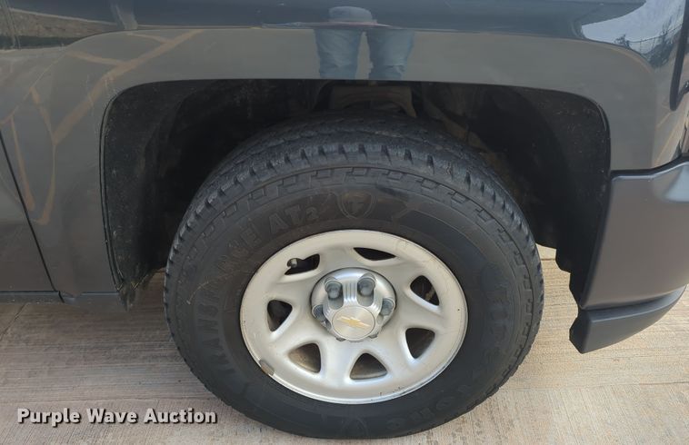 image for item DN3815 2018 Chevrolet Silverado 1500 Double Cab pickup truck