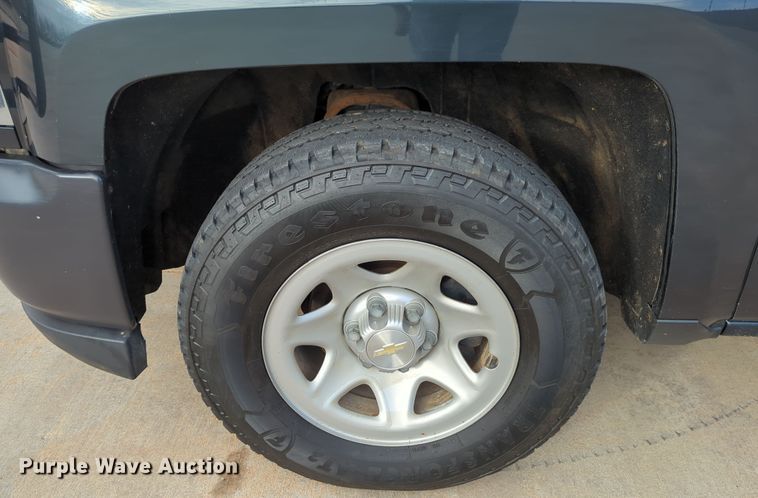 image for item DN3815 2018 Chevrolet Silverado 1500 Double Cab pickup truck