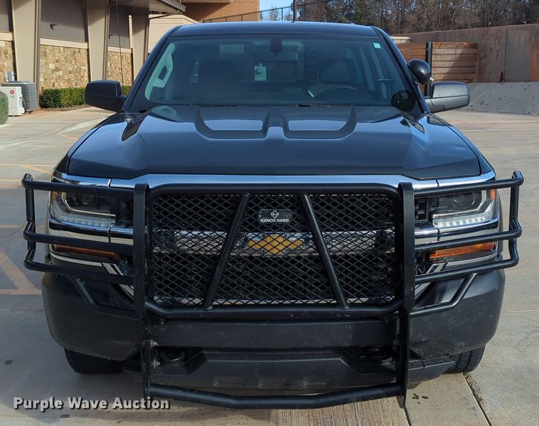 image for item DN3816 2018 Chevrolet Silverado 1500 Double Cab pickup truck