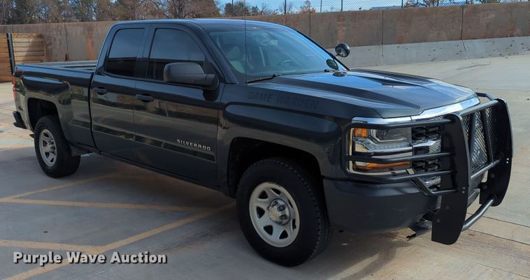 image for item DN3816 2018 Chevrolet Silverado 1500 Double Cab pickup truck