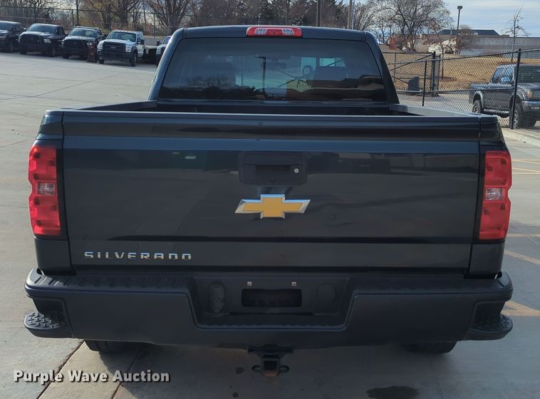 image for item DN3816 2018 Chevrolet Silverado 1500 Double Cab pickup truck