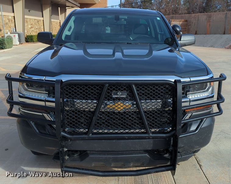 image for item DN3816 2018 Chevrolet Silverado 1500 Double Cab pickup truck