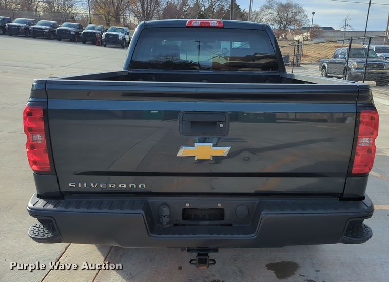image for item DN3816 2018 Chevrolet Silverado 1500 Double Cab pickup truck