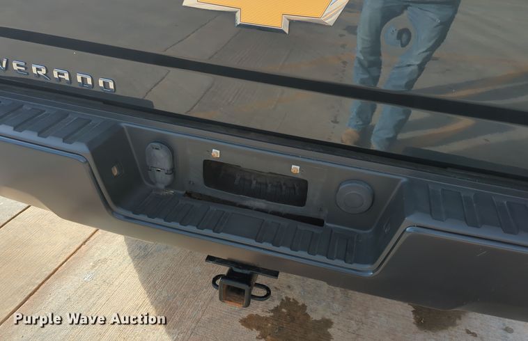 image for item DN3816 2018 Chevrolet Silverado 1500 Double Cab pickup truck