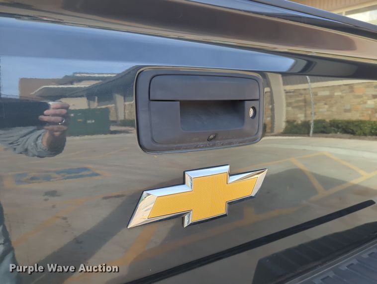 image for item DN3816 2018 Chevrolet Silverado 1500 Double Cab pickup truck