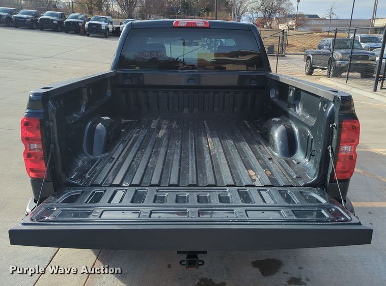 image for item DN3816 2018 Chevrolet Silverado 1500 Double Cab pickup truck