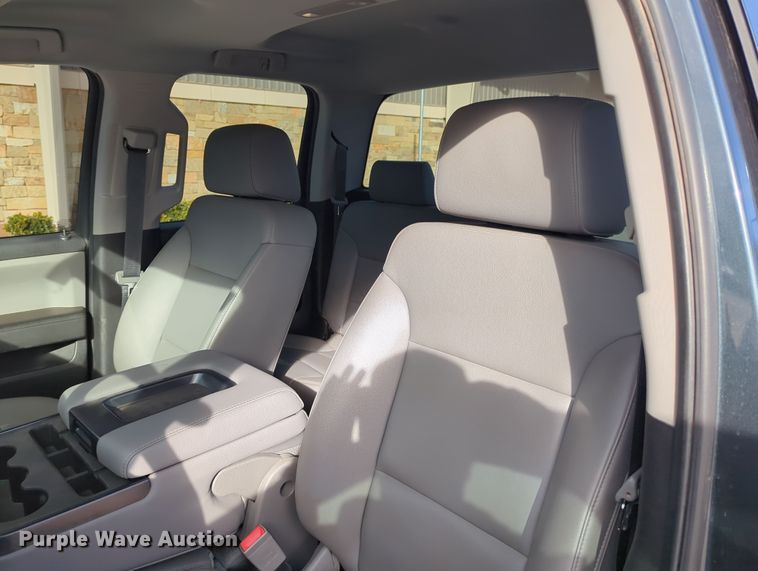 image for item DN3816 2018 Chevrolet Silverado 1500 Double Cab pickup truck