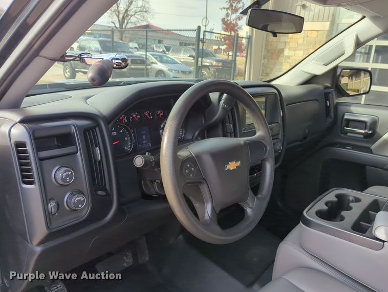 image for item DN3816 2018 Chevrolet Silverado 1500 Double Cab pickup truck