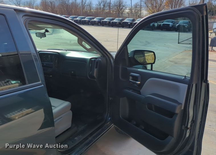 image for item DN3816 2018 Chevrolet Silverado 1500 Double Cab pickup truck