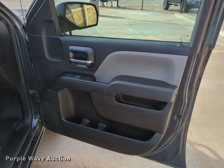 image for item DN3816 2018 Chevrolet Silverado 1500 Double Cab pickup truck