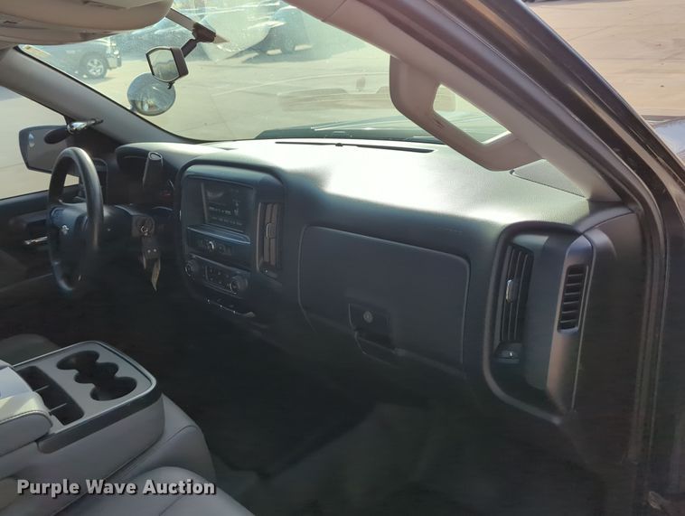 image for item DN3816 2018 Chevrolet Silverado 1500 Double Cab pickup truck