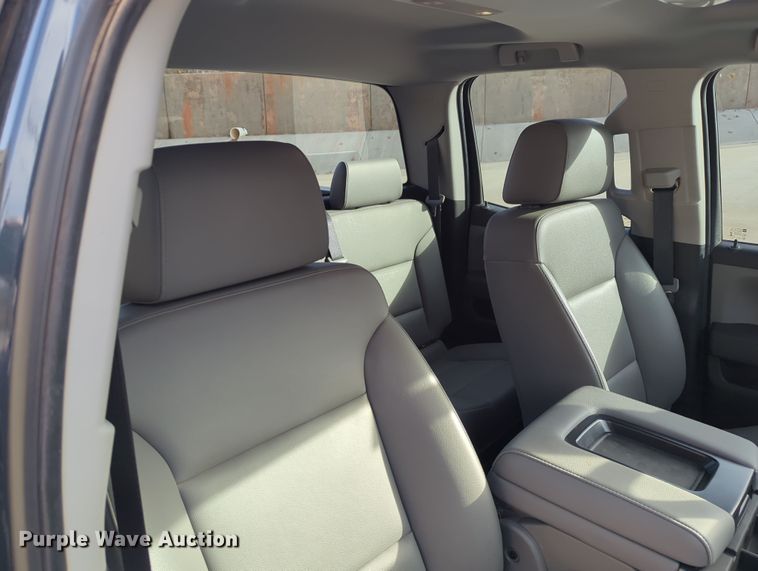 image for item DN3816 2018 Chevrolet Silverado 1500 Double Cab pickup truck