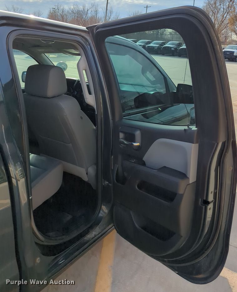 image for item DN3816 2018 Chevrolet Silverado 1500 Double Cab pickup truck