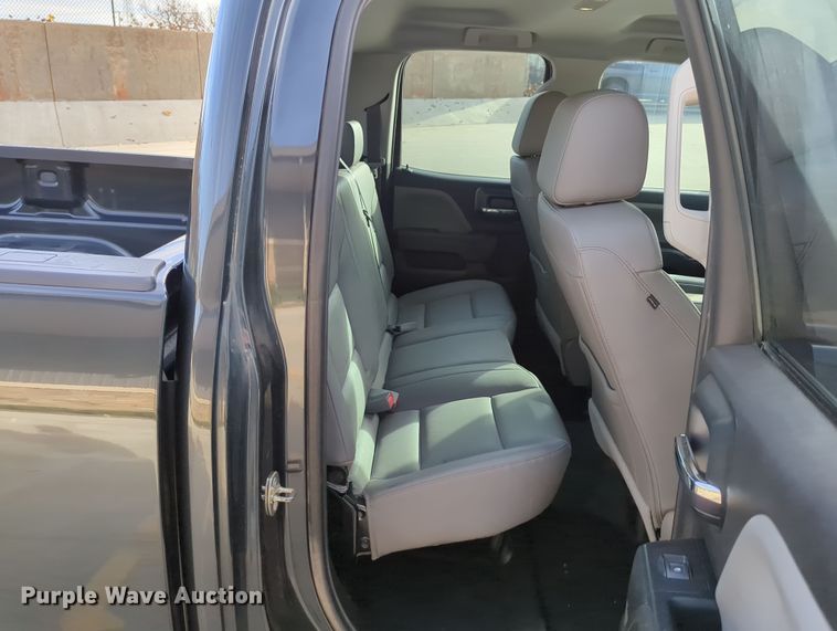 image for item DN3816 2018 Chevrolet Silverado 1500 Double Cab pickup truck