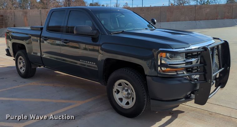 image for item DN3817 2018 Chevrolet Silverado 1500 Double Cab pickup truck