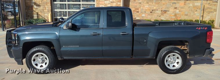 image for item DN3817 2018 Chevrolet Silverado 1500 Double Cab pickup truck