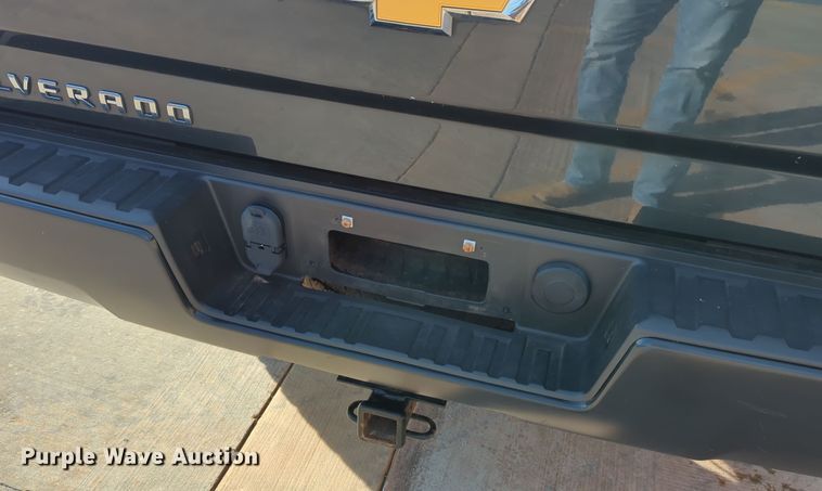 image for item DN3817 2018 Chevrolet Silverado 1500 Double Cab pickup truck