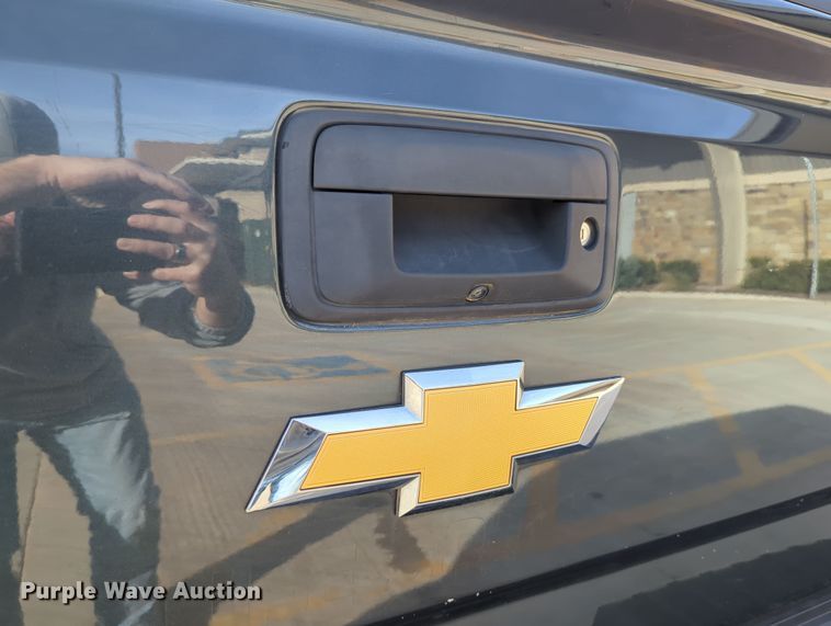 image for item DN3817 2018 Chevrolet Silverado 1500 Double Cab pickup truck