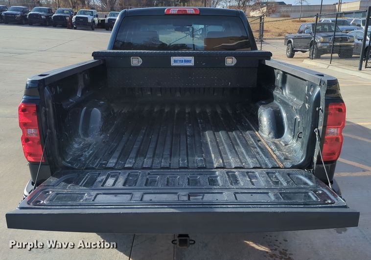 image for item DN3817 2018 Chevrolet Silverado 1500 Double Cab pickup truck