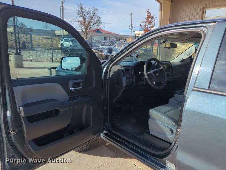 image for item DN3817 2018 Chevrolet Silverado 1500 Double Cab pickup truck