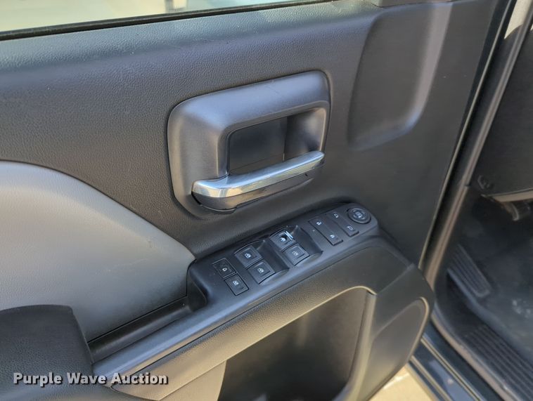 image for item DN3817 2018 Chevrolet Silverado 1500 Double Cab pickup truck