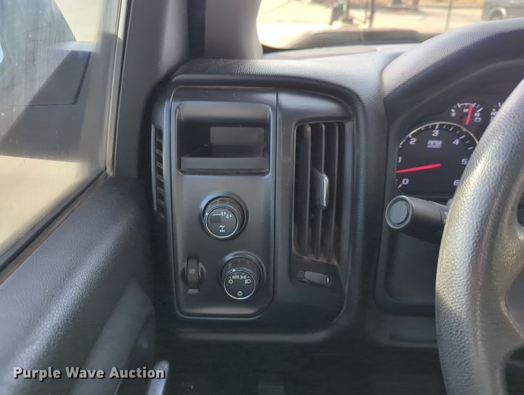 image for item DN3817 2018 Chevrolet Silverado 1500 Double Cab pickup truck