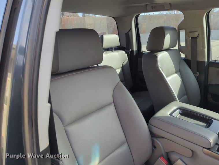 image for item DN3817 2018 Chevrolet Silverado 1500 Double Cab pickup truck