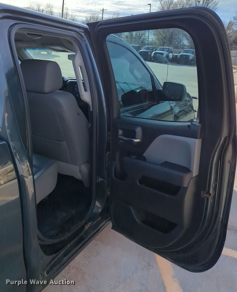 image for item DN3817 2018 Chevrolet Silverado 1500 Double Cab pickup truck