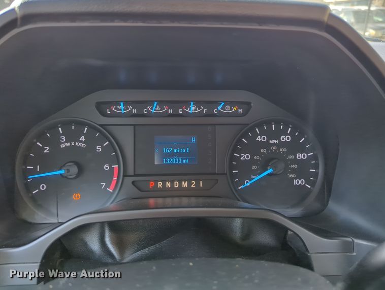 image for item DN3818 2017 Ford F250 Super Duty XL pickup truck