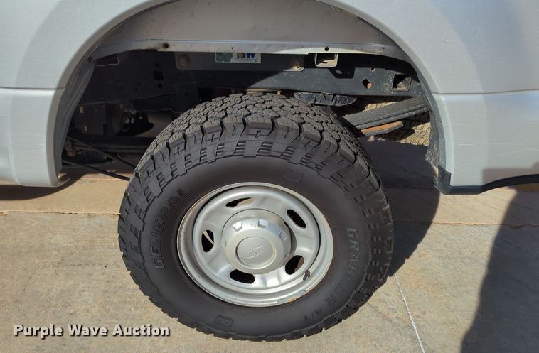 image for item DN3818 2017 Ford F250 Super Duty XL pickup truck