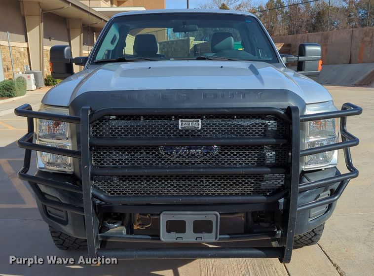 image for item DN3819 2015 Ford F250 Super Duty XL pickup truck