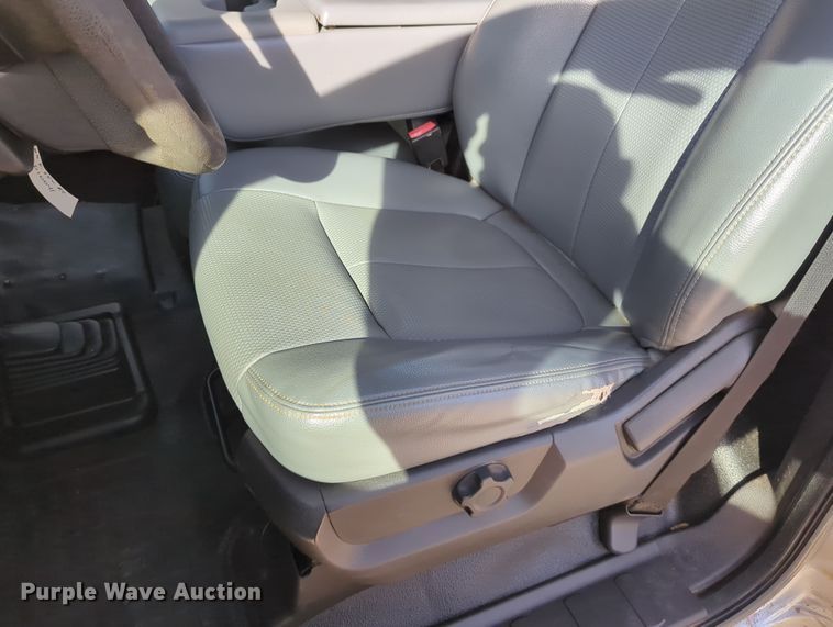 image for item DN3819 2015 Ford F250 Super Duty XL pickup truck