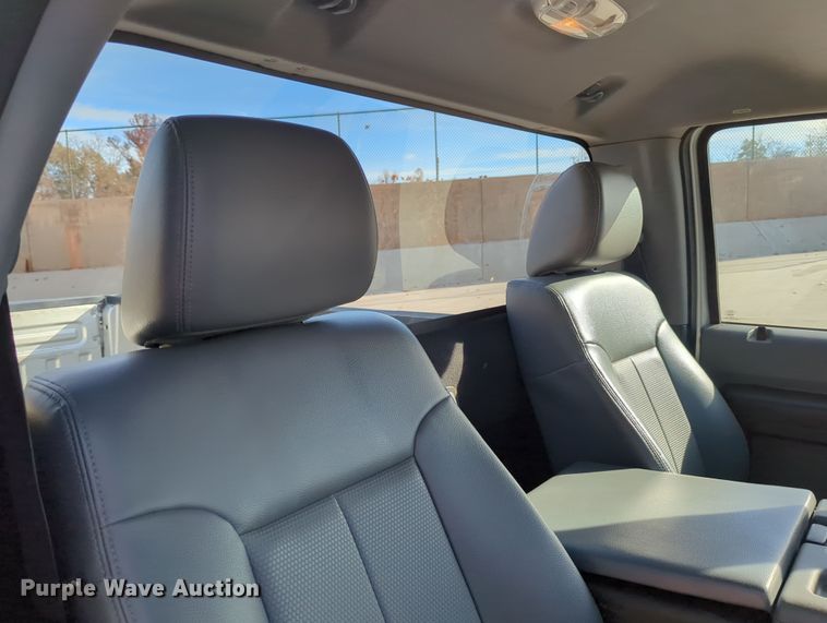 image for item DN3819 2015 Ford F250 Super Duty XL pickup truck