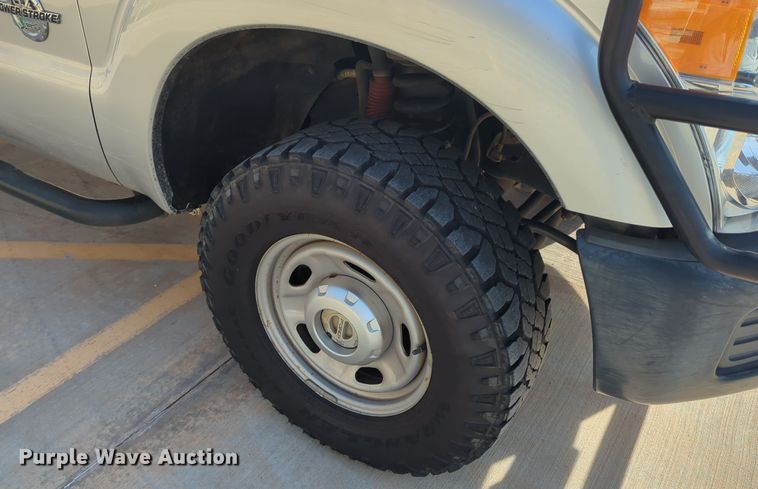 image for item DN3819 2015 Ford F250 Super Duty XL pickup truck