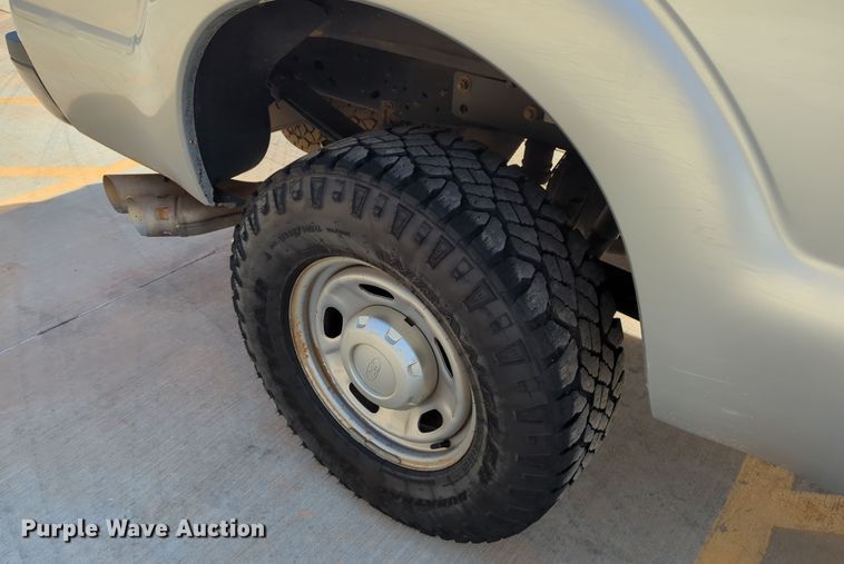 image for item DN3819 2015 Ford F250 Super Duty XL pickup truck