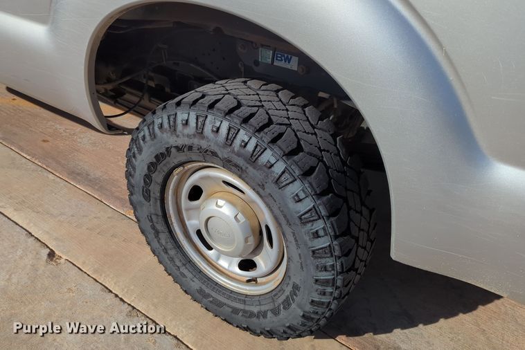 image for item DN3819 2015 Ford F250 Super Duty XL pickup truck