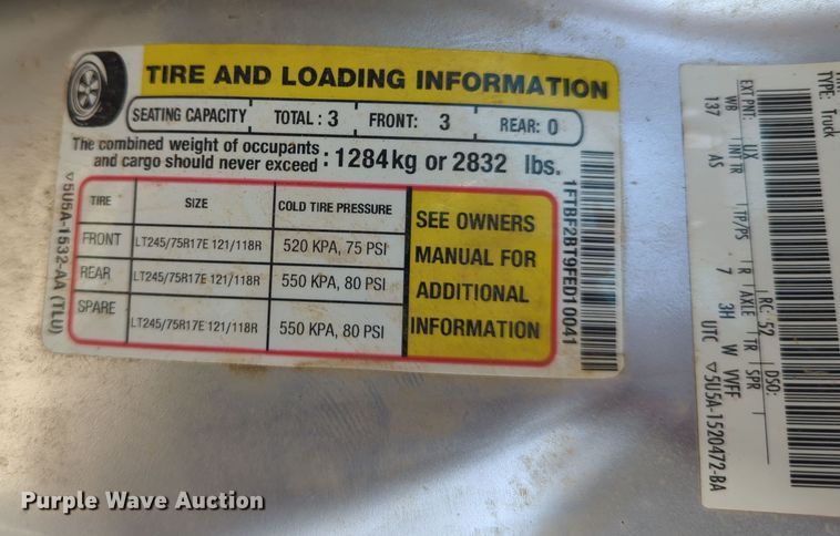 image for item DN3819 2015 Ford F250 Super Duty XL pickup truck