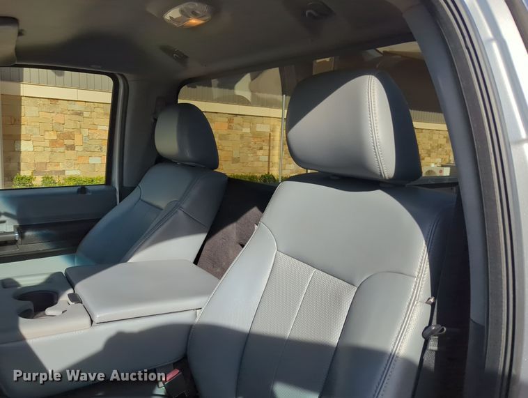 image for item DN3820 2013 Ford F250 Super Duty XL pickup truck