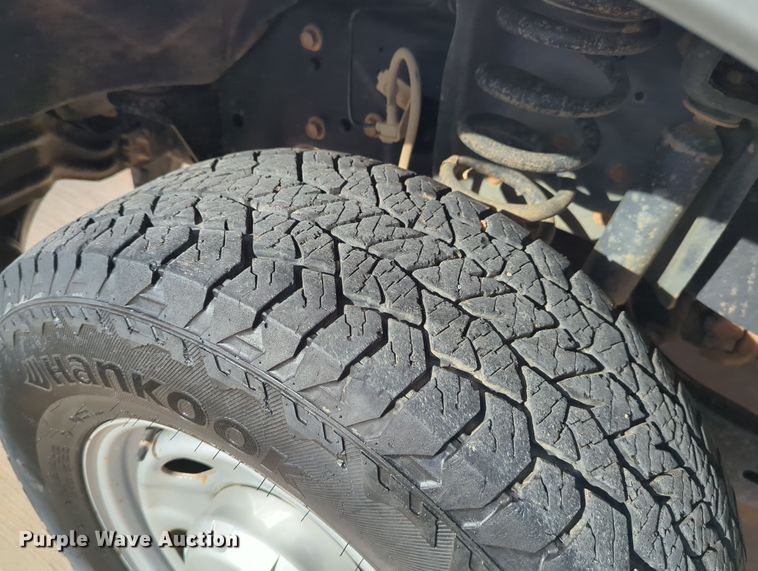 image for item DN3820 2013 Ford F250 Super Duty XL pickup truck