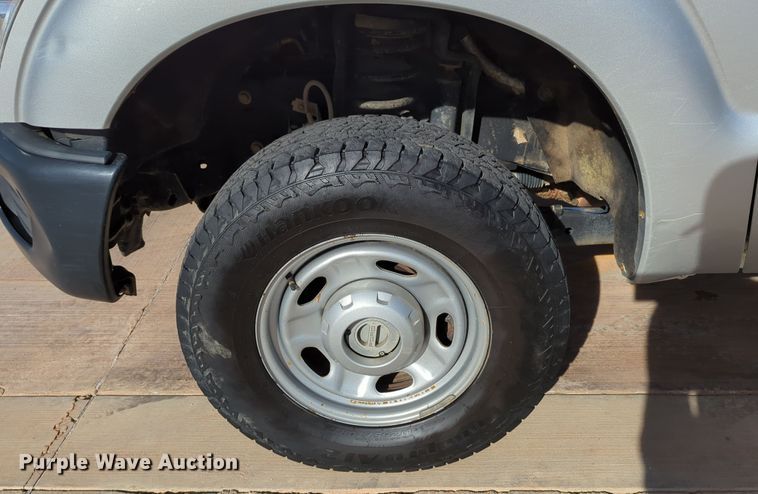 image for item DN3820 2013 Ford F250 Super Duty XL pickup truck