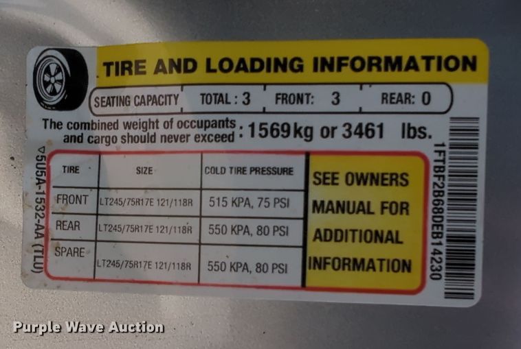 image for item DN3820 2013 Ford F250 Super Duty XL pickup truck