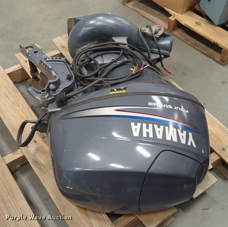 image for item DN3821 2006 Yamaha F40EJR outboard engine