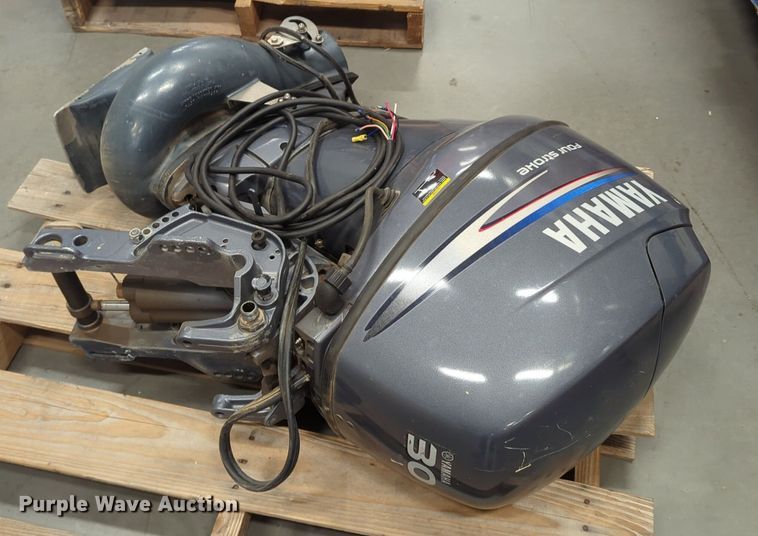 image for item DN3821 2006 Yamaha F40EJR outboard engine