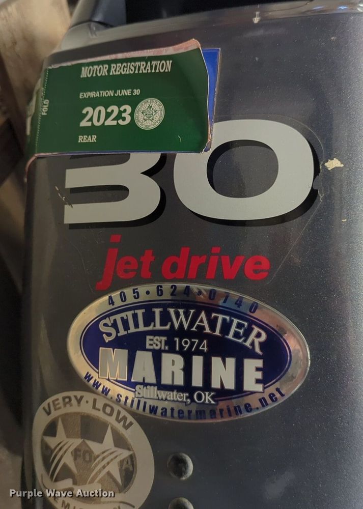 image for item DN3821 2006 Yamaha F40EJR outboard engine